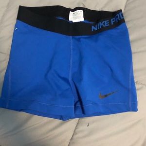 EUC Nike pros.